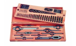 Набор резьбонарезного инструмента No 6025 HSS, 46 предметов, UNF 1/4 - 1 1/2, ANSI B 1.1, деревянный кейс